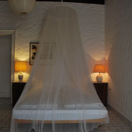 La Tinassara לאזיסה