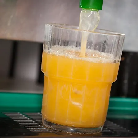 La Tinassara לאזיסה