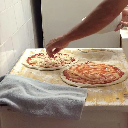 La Tinassara לינה וארוחת בוקר לאזיסה