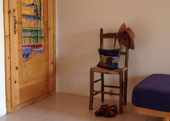 La Tinassara Bed and Breakfast